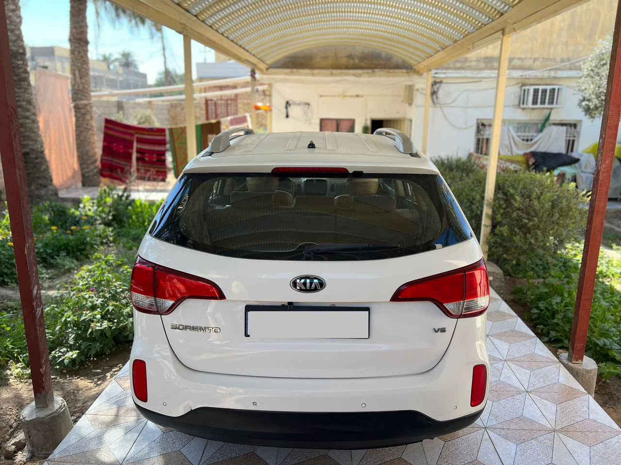 سورنتو ٢٠١٥ خليجي 
مكفولة 
٦ سلندر 
٧ راكب 
حساس أمامي + خلفي 
شاشة 
إشارة بالمري 
ثلاث أنظمة قيادة
مكان السيارة ذي قار / قلعة سكر Singapore


**إذا كنت صاحب هذا الإعلان وتريد حذفه لأي سبب، رجاءا أرسل رسالة إلى الدعم الفني**