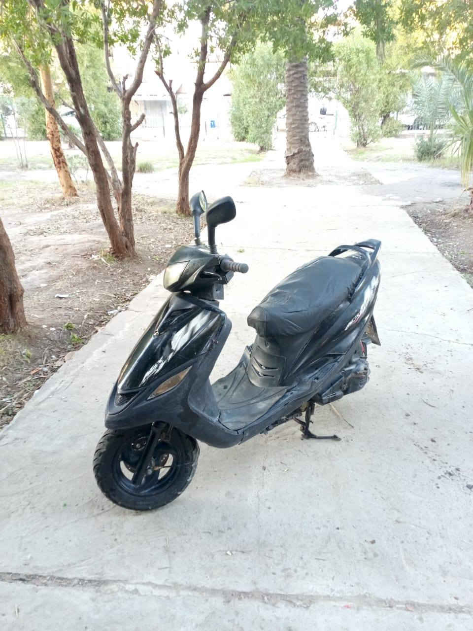 ماكس ١٤٠ 
دراجه جاهزه فقط نقص دسكات امامي 
دراجه معدل اوشعله 
بلاديه مكينه ممفتوح ناعمه 
سلف+هندر كهربائيات كلها شغاله 
سعرها ٤٥٠ 
رقمي ***********
