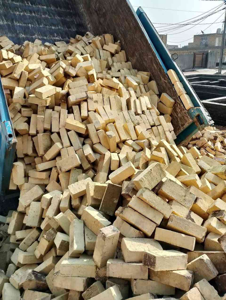 السلام عليكم طابوك معامل الشوملي كافه درجة أولى قوه ولون وقالب جبير عدد مضبوط شرط المكلاب باسعار تنافسيه توصيل/محافظه/ بابل الحله/ اقضيه/ونواحي دغاره/ سومر /عفك/ السعر حسب المكان للاستفسار
‏‪***********‬‏///‏‪***********‬‏
