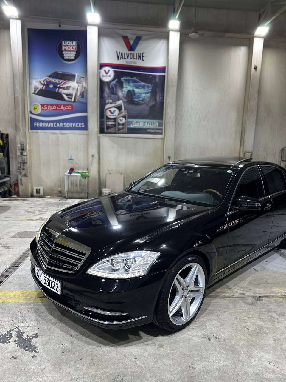 سلام عليكم
S500 2011

للبيع

محرك V8 bi turbo 

باب طويل لارج 

وارد الماني بصمتين 

بيها ٣ قطع صبغ اثر جراد بدون ضرر السيارة

فول مواصفات

٤ كشنات كهرباء

٤ كشنات خزن

٤ كشنات مساج

ناظور ليلي

شاشات خلفية

٥ پردات كهرباء

پانوراما 

صندوق كهرباء 

ويل 20 AMG

مكان السيارة بغداد الكرخ

للاستفسار 

***********
