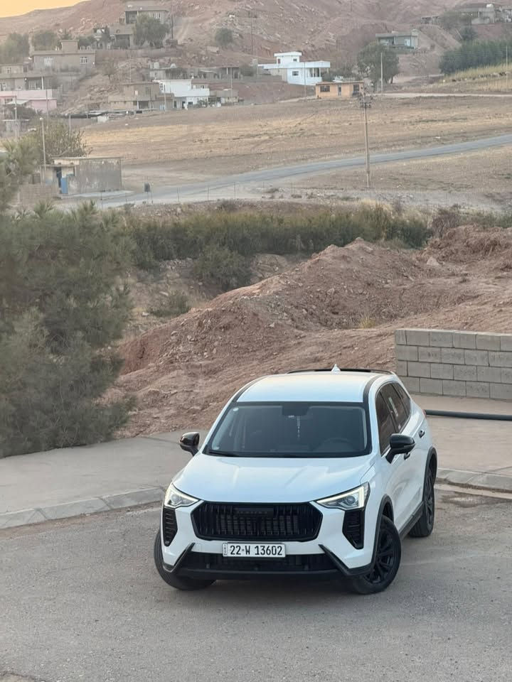 HAVAL | JOLIN 2025
الون ابيض صدفي. المحرك 15 تيربو. ناقل حركة أوتوماتيك 7سرعاتDCT. الممشى 20 الف كيلو. السيارة بدون حوادث وبدون صبغ يعني كلين تايتل. جميع السيرفسات متنضمة بشركة. السيارة داخل الضمان و الضمان 10 سنين لو مليون كيلو والضمان با اسمي.  
 المواصفات الي بل سيارة 
* 🍎 Apple CarPlay
* 🤖 Android Auto
*  شاحن لاسلكي للهاتف
*  بصمة تشغيل ودخول ذكي (Keyless)
*  شاشة ترفيهية
*  مثبت سرعة (Cruise Control)
*  كاميرا خلفية
*  حساسات اصطفاف خلفية
*. شاشة الدشبول
*  إضاءة ليد امامي و خلفي 

رقم تليفون: ***********
