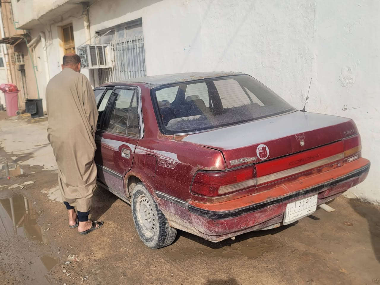 السلام عليكم صاحبها بسفان لكن ضاع رقم تليفونه وعندي هاي الكرونه بسم جاري مكينه  وكير بالضمان و مكفوله من الصبغ والضربه   ابو الخصيب سعرها 30  ***********
