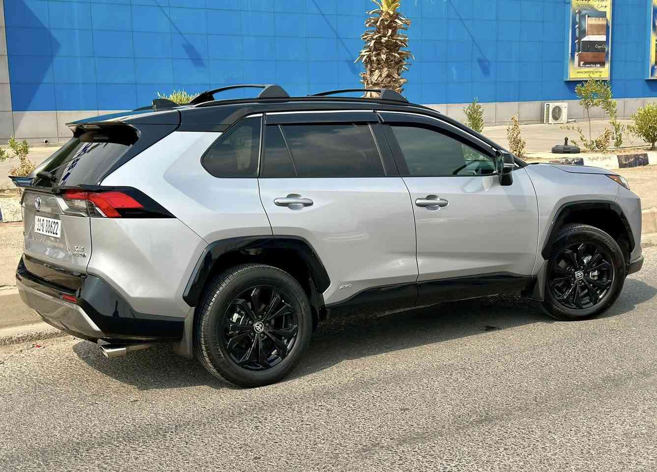 للبيع RAV4 فول مواصفات (XSE) موديل 2024 تو كلر
ماشية 22،000ml /⚔️ هايبرد ⚔️حادث بونيد بدون ارباك
سيارة بدون صبغ (البونيد والدعامية بدلتهن بلادي نفس اللون)
*كلشي واضح بالصور حتى اثناء التصليح
سيارة احلى من الصور كفالة لارصعة ولا شخط ولا تعديل
رقم بغداد . سعر 275 ورقة ، مكانها سامراء .. 
***********
