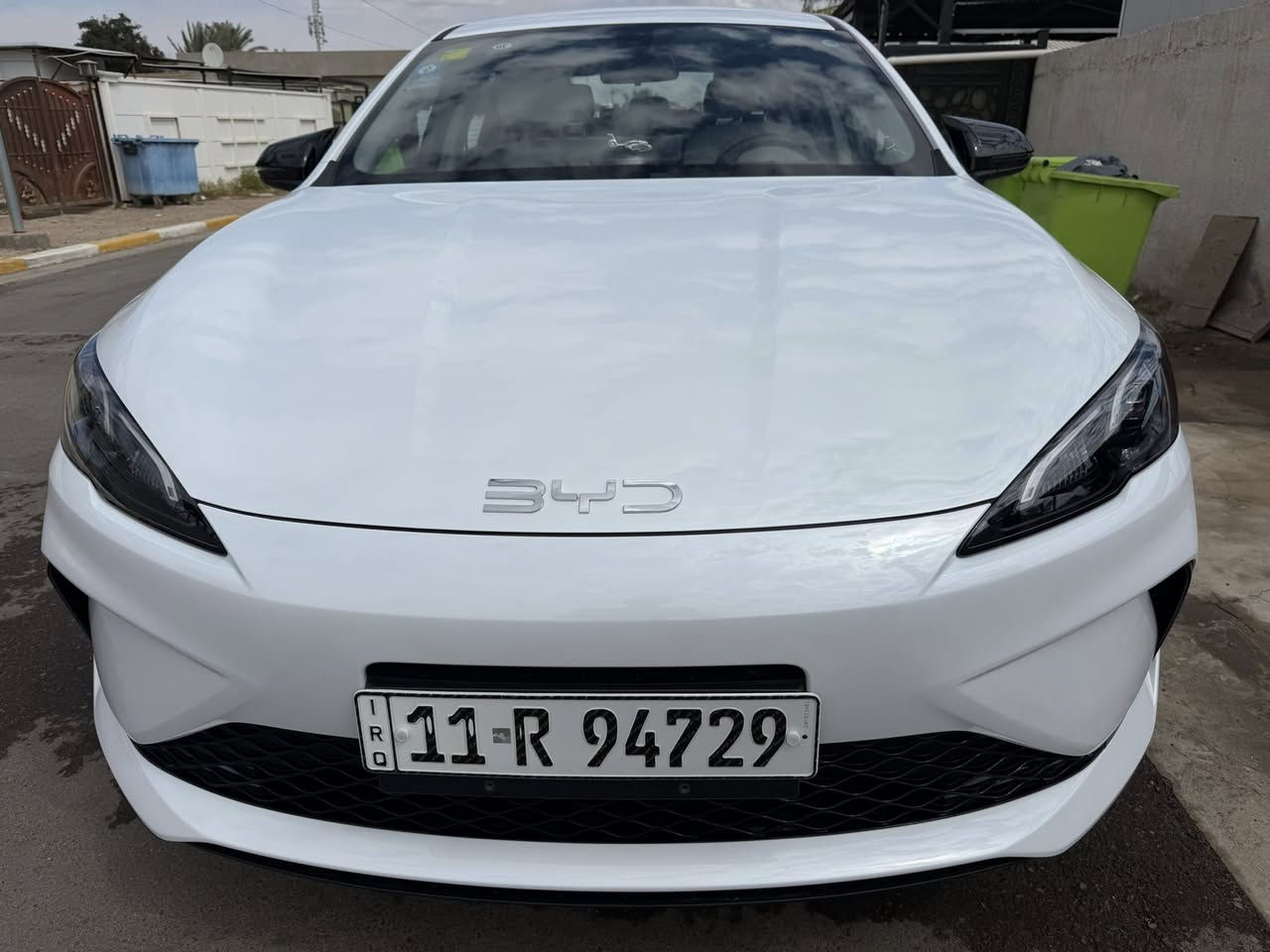 ‏سلام عليكم سيارة نظيفة أختي الزيرو 2025 ماشية 3000  // *********** ￼ المكان بغداد
