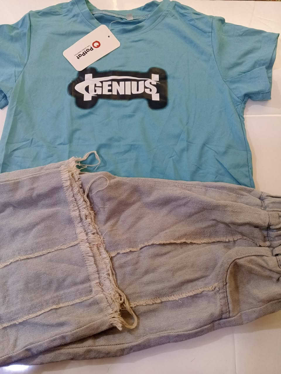 سوت كامل من بات بات خامه الاصلي 
قياس 6/7


**إذا كنت صاحب هذا الإعلان وتريد حذفه لأي سبب، رجاءا أرسل رسالة إلى الدعم الفني**