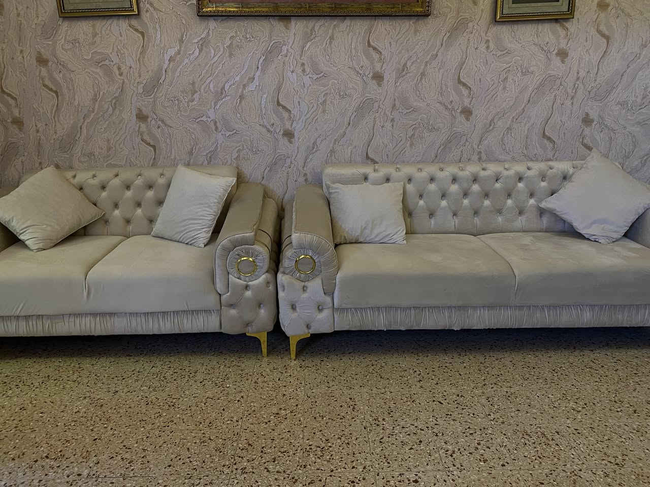 السلام عليكم تخم 11 مقعد جديد للبيع السعر مليون و100


**إذا كنت صاحب هذا الإعلان وتريد حذفه لأي سبب، رجاءا أرسل رسالة إلى الدعم الفني**