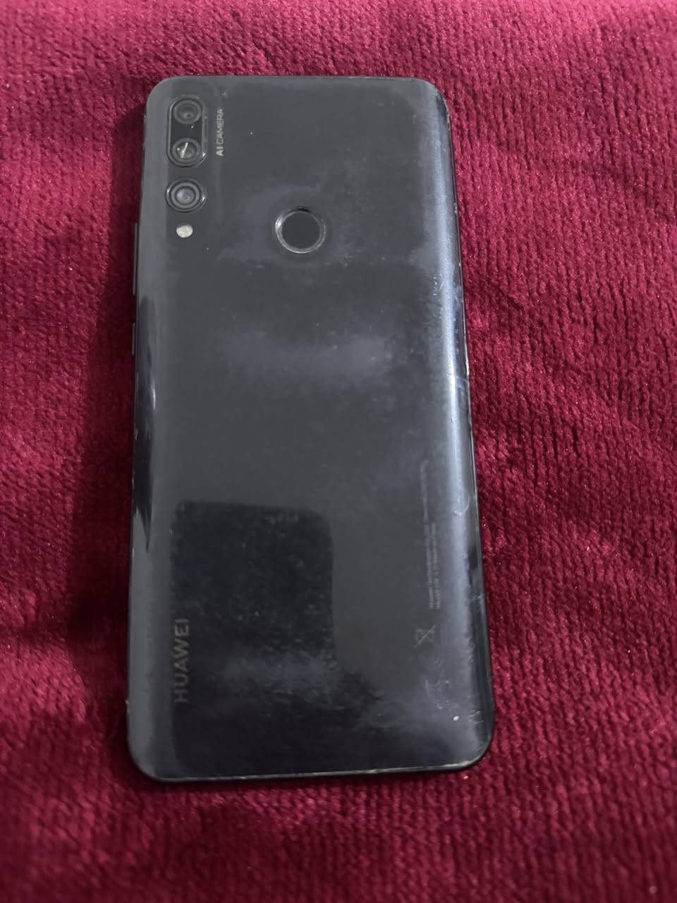 Huawei Y9 Prime 2019. نوع جهاز مستخدم 

* الشاشة: 6.59 إنج IPS LCD
* الدقة: 2340 × 1080 (FHD+)
* المعالج: Kirin 710F
* الرام: 4GB
* الذاكرة: 64GB مع دعم microSD
* الكاميرا الخلفية: 16MP + 8MP واسعة + 2MP عزل  
* الكاميرا الأمامية: 16MP منبثقة (Pop-up)  
* البطارية: 4000mAh
* البصمة: خلفية
* المنفذ: USB-C
* منفذ سماعة 3.5mm: موجود
* النظام عند الإطلاق: Android 9 مع EMUI 9  
* الوزن: حوالي 197 غرام  
*جهاز مستخدم نضافة 80‎%‎
سعر 80الف 
تواصل واتساب 
***********
عنوان بغداد البلديات
