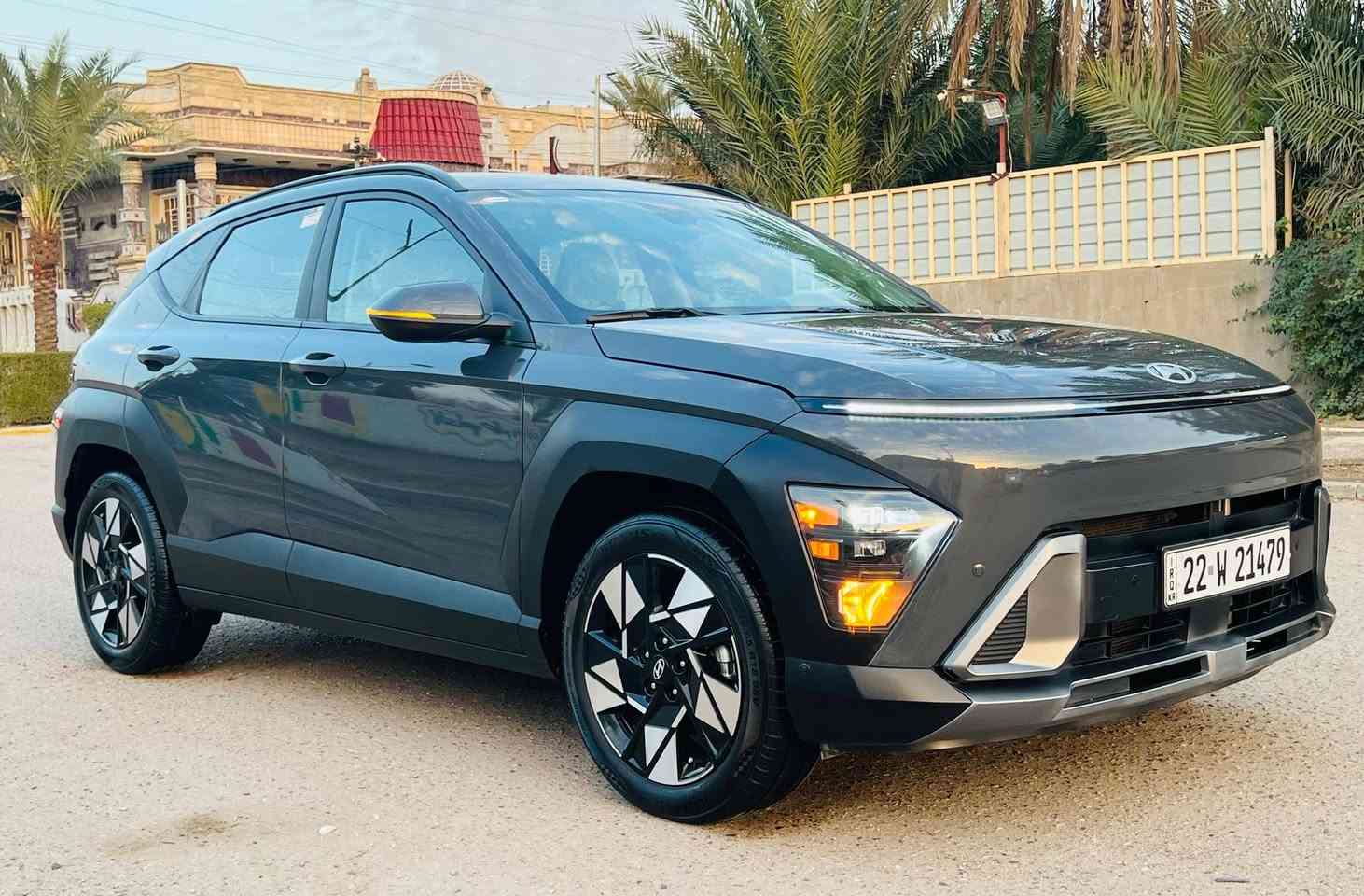 السلام عليكم
هونداي كونا وارد امريكي موديل(2024 )  
 ترقيم جديد اربيل وكاله تحويل مضمون 100‎%‎
ترقيم جديد هزه السيارة 100‎%‎ 
 حادث السيارة بسيط جدا شبر بلبنيد وشبر بلجاملغ باقي السيارة كفاله عامة السيارة جديدة بمعنا الكلمه
( ماشية 29 الف مشي امريكا فقط )
ليبل واحد بدون فتح بدون تبديل
""مواصفات Sel
(داخل ابيض)
بصمة تشغيل . بصمة ابواب . بصمة صندوك
هندبريك بصمه
كشنات كهرباء 
تبريد قتعتين خلفي
تبريد لمس بيانو منفصل حار بارد
ويلكب جبير فراشة 
محرك 2000 دوش
منافذ typse
مصابيح LED أمامية.
مصابيح LED خلفية.
اشاير مري 
رادار امامي مانع تصادم
رادار بلمري نفطه عمياء 
تحديد مسار 
رادار خلفي تنبيه عبور + بريك ذاتي
نظامي  Android Auto و Apple CarPlay.
شاشة جبيرة متصله كار بلي 
تشغيل عن بعد
لايتات امامية عدسات زنون
السيارة كامله مكمله كتلوكات الشركة ارضيارت الشركة
دهن فلاتر كله جديد مابي نقص
العنوان بغداد /
استفسار *********** وتساب
