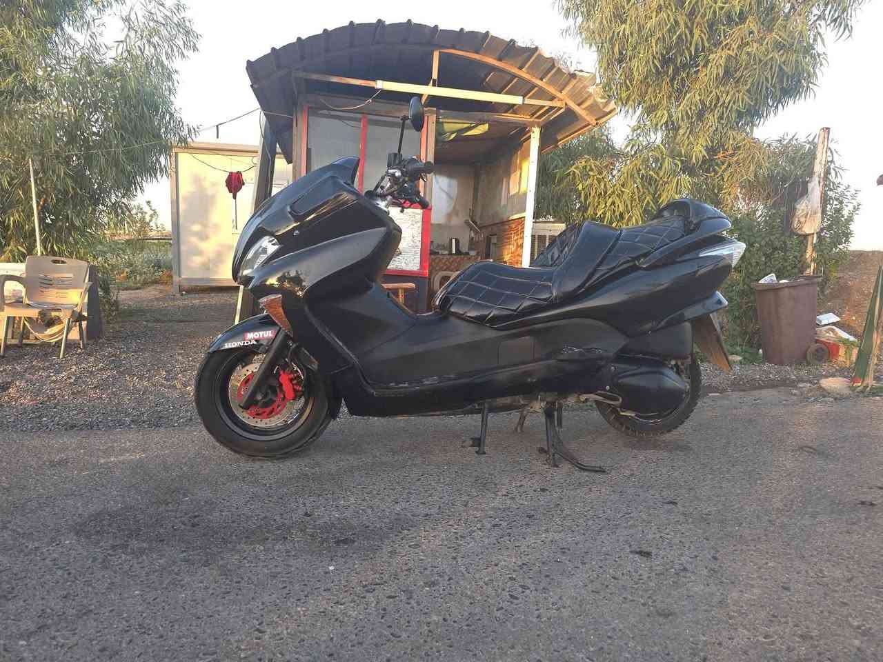 لبيع فورزا 08 رمبه مكفوله من كلشي كير محرك كهربائيات من كلشي مكفوله بيه ديجي صوته عالي ويخبل الدرجه من كلشي مكفول ٦كير أوفر كير عادي توماتيك كلشي بيه صالنصه صوته يجنن طرب  ماشيه ٤٣ لف  سعر مطلوب مليون 400  وبي مجال لطيبين


**إذا كنت صاحب هذا الإعلان وتريد حذفه لأي سبب، رجاءا أرسل رسالة إلى الدعم الفني**