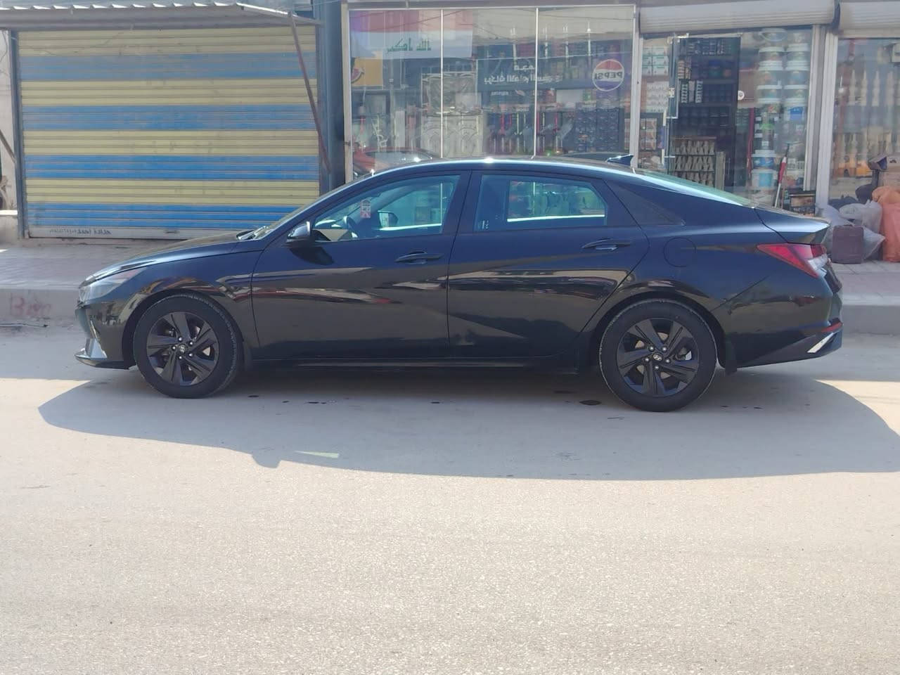 النترا 2021 امريكي سياره جديده ماشيه 50 حادثها ب امريكا بنيد بي ضربه بسيطه ما مبدل وجاملغ بي طخه موضحه بالصوره 
معوقين اسويلك وكاله عامه وبعد سنه تداور 
مكاني ناصريه 
السعر 133 وبيهه مجال 
للتواصل على الرقم هذا 
***********
