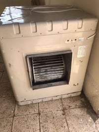 مبرده للبيع شغاله نضيفه بسعر 110وبيهه مجال 07806343412