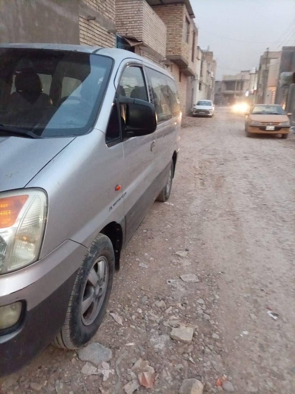 السلام عليكم ستاركس موديل 2004 رقم بغداد خصوصي 7راكب مكينة بيهة خيط بخار شواصي وضع الشركة كير وتماتيك مكان السيارة بغداد البلديات *********** سعر سيارة (85) وبيهة مجال
