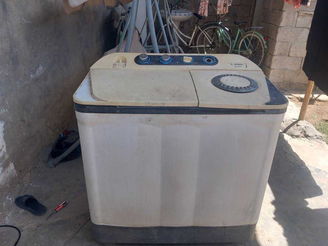 للبيع  بس الجفافه عاطله قيم وخذ


**إذا كنت صاحب هذا الإعلان وتريد حذفه لأي سبب، رجاءا أرسل رسالة إلى الدعم الفني**