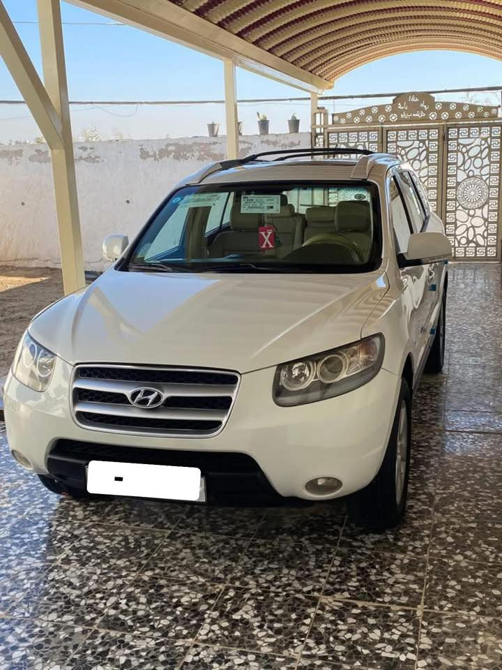 سلام عليكم للبيع هونداي سنتافي خليجي مكفول 

محرك 6
سبعه راكب 
ماشيه 179
رقم بصره انجليزي 
مكانها ميسان 
***********

رايدها 147
