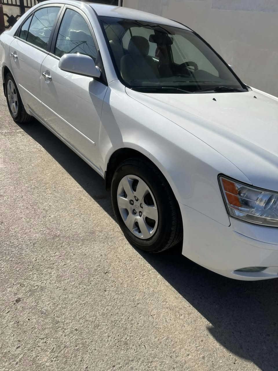 سونتا ٢٠١٠  مكينه ٢٤٠٠ رقم ديالى مصبوغه عام درجه اولى بسبب الجراد وعندي صور قبل الصبغ ليبل واحد بدون ايرباك 

سياره كامله السعر ١١٢ بيه مجال قليل 

***********
