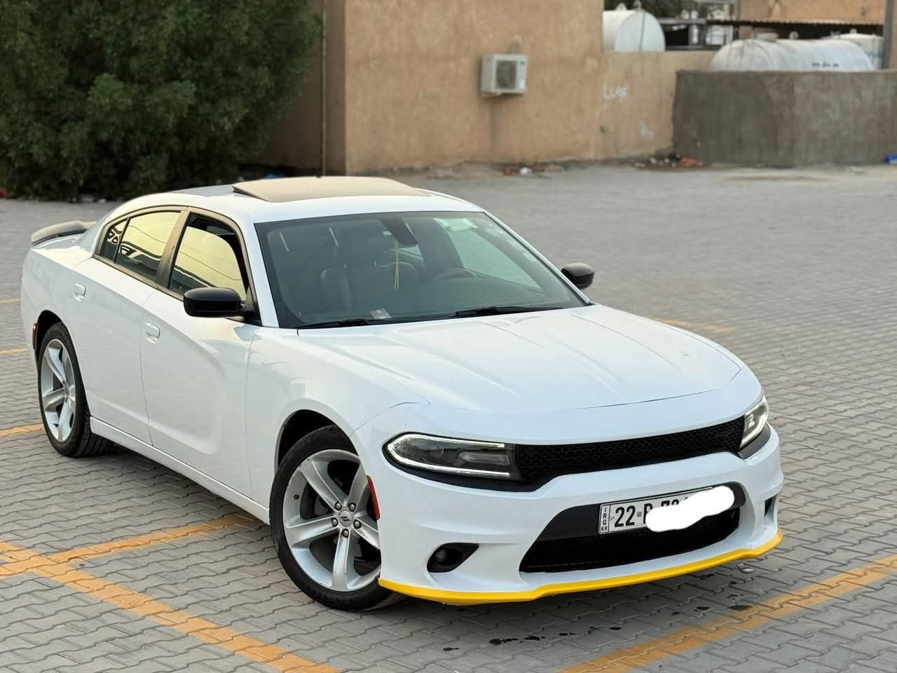 جارجر 2019 فول موصفات
Sxt pals
فتحة سقف 
شاشه كار بلي جبيره
تشغيل عن بعد
كشنات جلد +حضن+كهرباء
كشنات تدفئه تبريد
رادار جانبي 
قيادة ذاتيه 
شفتات ستيرن 
السياره حادثها داعميه فقط وهنا بالعراق صار بارد بالجاملغ الخلفي فقط 
صور حادث مرفقه بالصور 
للاتصال 
*********** 
مكاني النجف الاشرف
