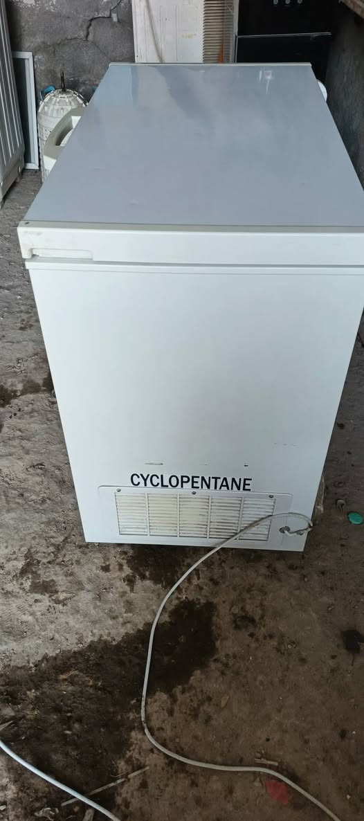 مجمده شغاله للبيع حجم وسط 12 قدم ماركة الحافض سعر 150
مكان حله سياحي
***********
