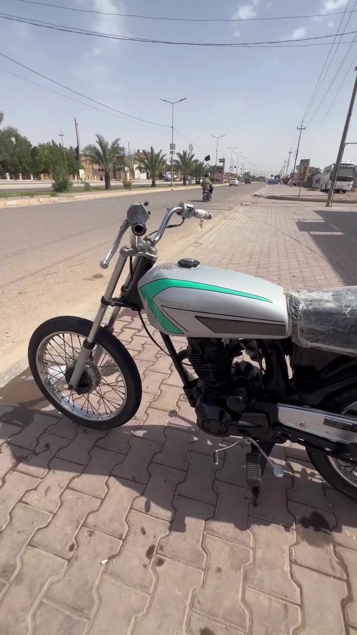 دراجة ايراني للبيع مكينة 5كير كلش حلوه بدون اوراق الاستفسار ***********
