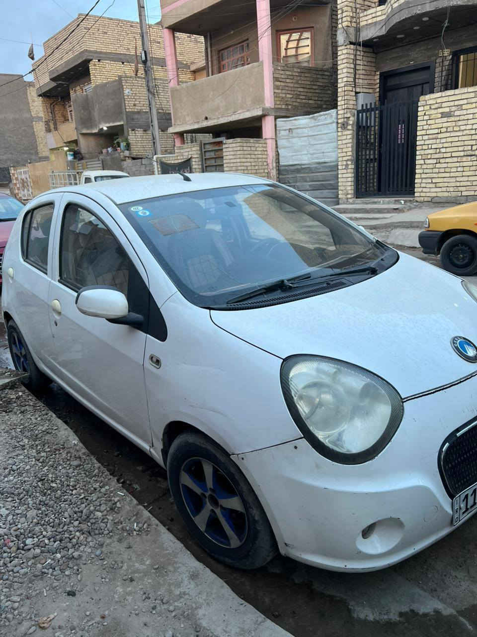 للبيع باندا مديل 2012
جاهزه من كلشي 
كهربائيات كلها شغاله 

سياره جاهزه مال بيت رقم بغداد 

سنويه بأسمي تحويل مباشر 

سعر مناسب 48

مكاني بغداد البياع***********
