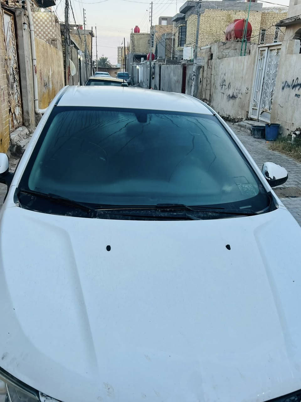 السلام عليكم 
 شوفرليت سونك2018 خليجية سيارة حلوة ونضيفة مكينة 1800المرغوب مسكر   سيارة بيها فقط جاملغ والباقي  مكفولة كير ومحرك شرط الفحص بعدهي بلكارتون المكينه 
سيارة رقمها مثنى ومداور ثاني يوم  رايدها 85وبيها مجال قليل للطيبين 
للاستفسار ***********
مكاني سماوه رميثه
