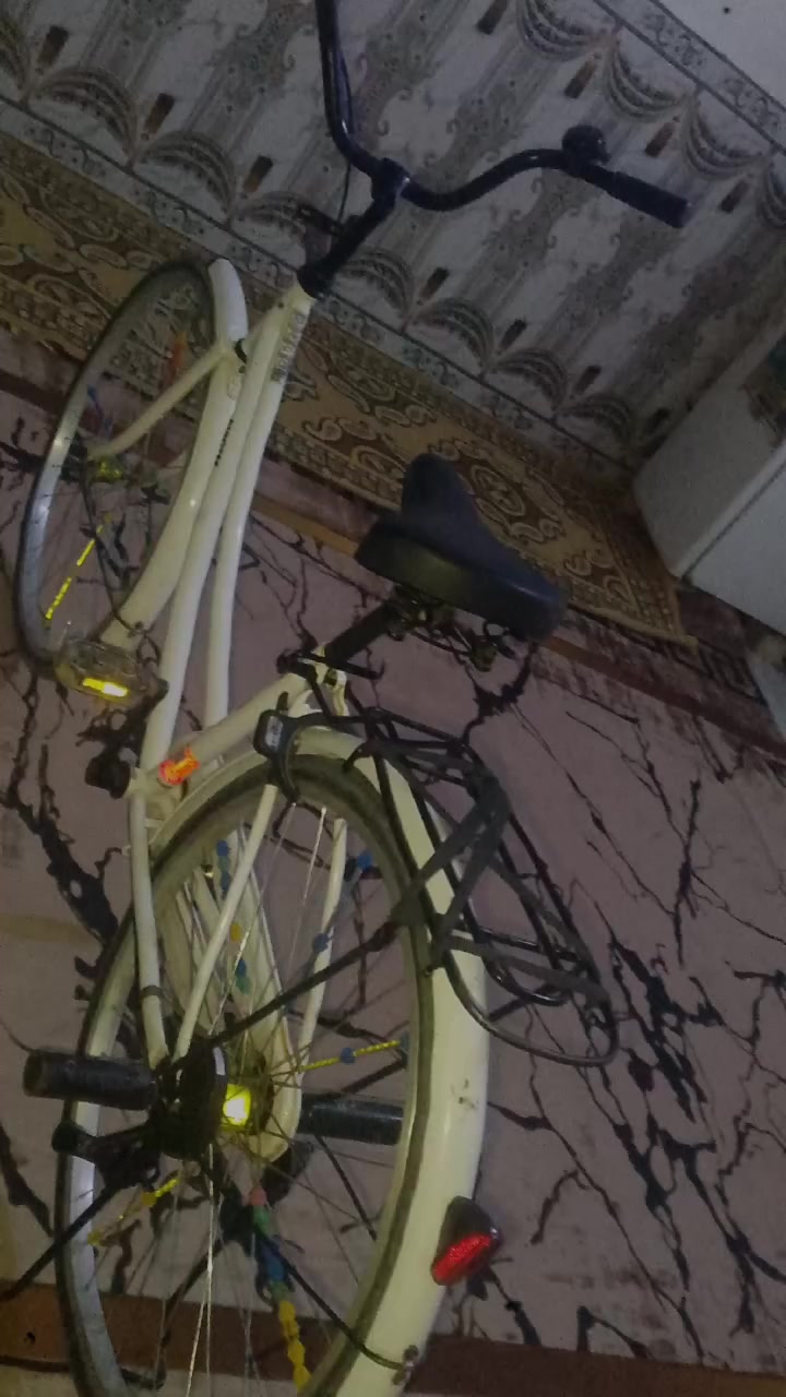 للبيع نضيف حجم 26
موديل 2018 سعر خاص..✌️


**إذا كنت صاحب هذا الإعلان وتريد حذفه لأي سبب، رجاءا أرسل رسالة إلى الدعم الفني**