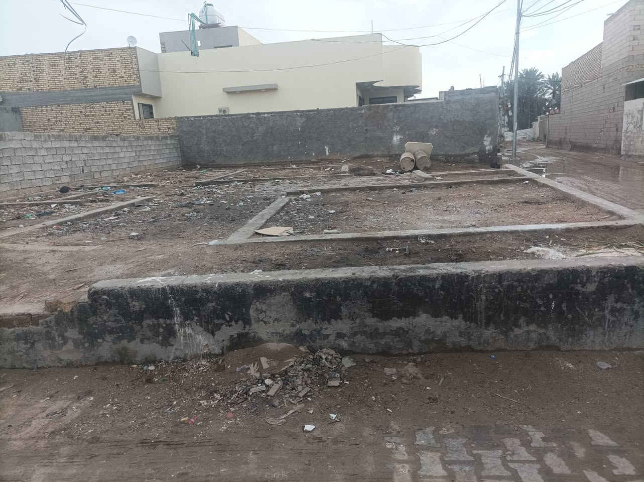 عرصه ركن للبيع 
في حي صكر المساحه 200متر الاستفسار علئ الرقم او مراسله الصفحه 
***********
