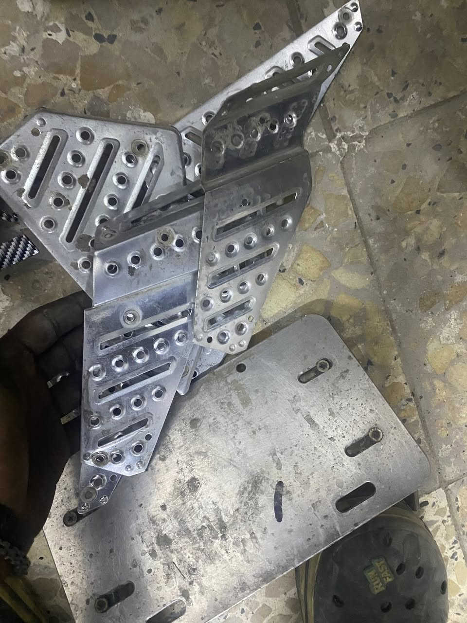 تزويد سكنس عام جبلي فحل لد شمعه وماكس مكاني بغداد شعب***********
