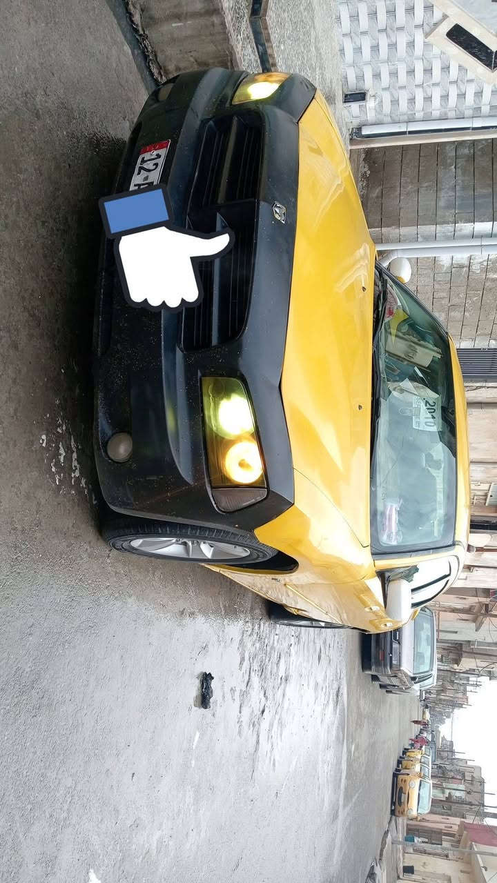 سلام عليكم جارجر البيع ١٠ اصل قفلها ٩٠ ضررها راس جاملغ فقط جاهزه مصفره هيه غرامات مامطلوبه دينار مكان موصل ***********
