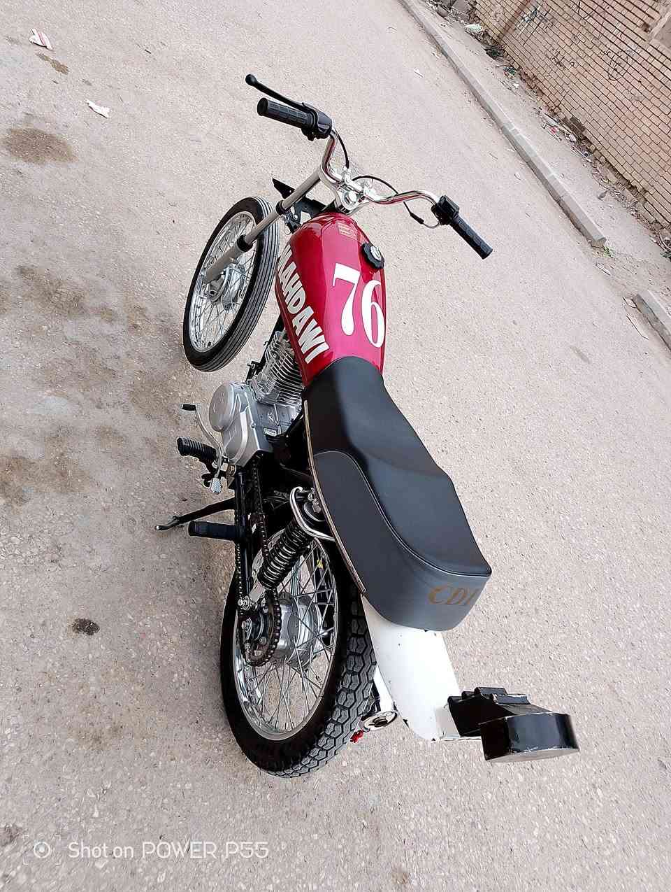 سلام عليكم دراجه للبيع شاصي 2020 متياز تعميره 2025 اوراق اوراق اصولي سعر 850 وبيه مجال ***********
