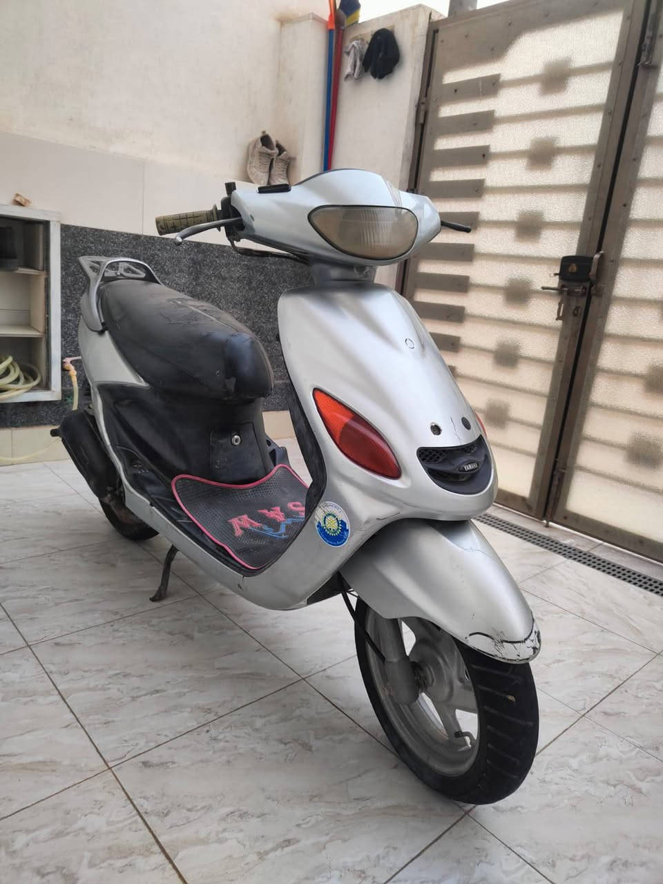 سلام عليكم دراجه أكزاز 
ما مفتوحه الدراجه كفالة نضيفه وجديده وبيه شلعه اتخبل اليشتريه كون جناي يرتاح راسه والله يستره
السعر خاص 
مكاني ناصريه


**إذا كنت صاحب هذا الإعلان وتريد حذفه لأي سبب، رجاءا أرسل رسالة إلى الدعم الفني**