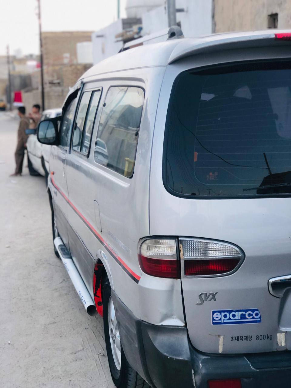 السلام عليكم ستاركس 2007 للبيع 
ستاركس 2007 للبيع مفتوح كير اكسن حداديه تخم تاير جديد باتري جديد كهربائيات جدد سعر ٧٢ وبيها مجال بسيط مكان ناصريه مركز *********** مكلف بنشر غير متواجد خاص
