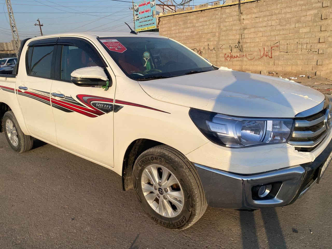 السلام عليكم بيك اب موديل ٢٠٢٢   أوتو ماتيك مكفولة بيه طخات وموظحه بسونار رقم أربيل تحويل او وكاله مكانه البصرة الشري يتصل سعرة 250بيه مجال بسيط 
***********
