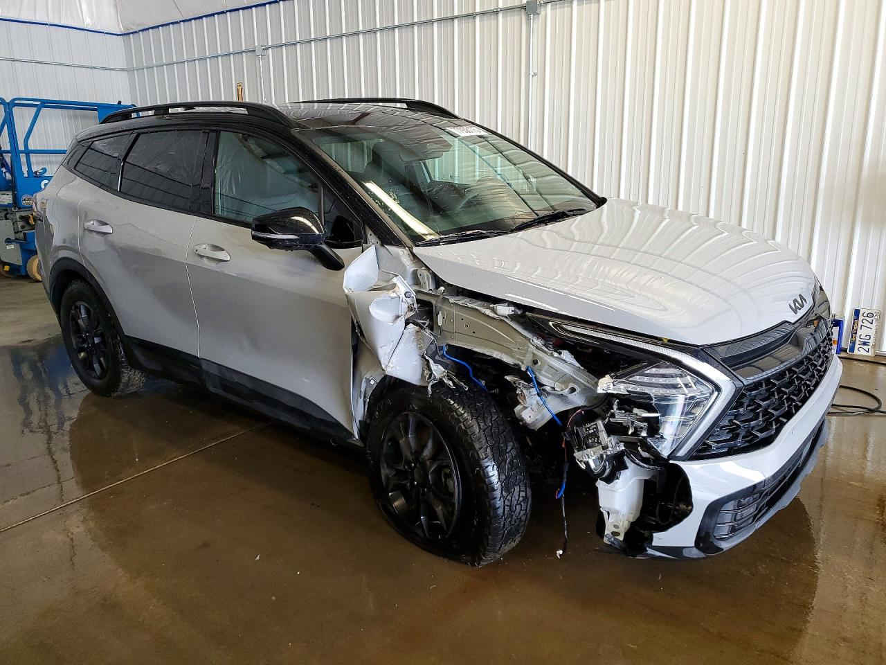 #أعـــلان_مــــــــــزاد #مكتب_بوابة_دبي
سعر نقل مخفض الى جميع الموانئ
ـ نوع السيارة : 2025 KIA SPORTAGE X-PRO PRESTIGE
ـ تاريخ المزايدة : 25/3/2026 الساعة 5:00 مساء 
ـ السعر : حسب تاريخ المزايدة المذكور أعلاه: 425$ دولار
ـ الضرر والمواصفات : حسب الصور المرفقة
-جميع السيارات الهايبرد الكهرباء معفي
من الكمرك الضريبة والرقم مجاناً
ملاحـــظــة .. السيارات المعروضة داخل الصفحة هي مجرد نماذج بسيطة للمزاد
وللمزيد من المعلومات الحضور الساعة الرابعة عصرا الى مقر الشركة الكائن في:
شارع الحزام الاخضر المدينة المايئة- مقابيل حي العدالة #النجف_الاشرف
المكتب ***********
زيد الطفيلي***********
عبد الله الزاملي***********
للانضمام لكروب الواتساب اضغط ع رابط
https://chat.whatsapp.com/HEg5DTFOYCnFPwSoSvOuuq
