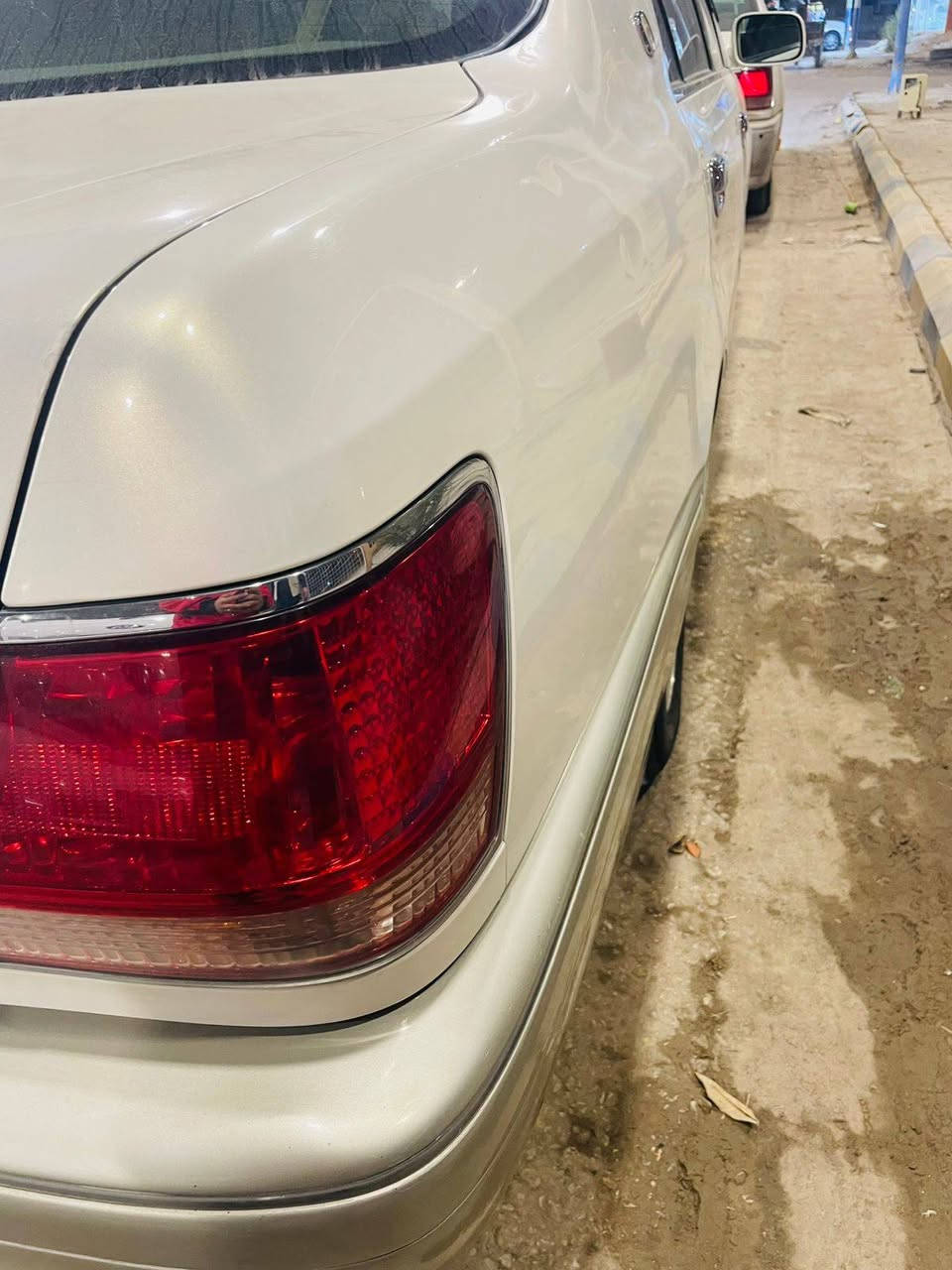 سلام عليكم ورحمه الله
ملكه كصه قماره فقط لباقي كفاله قرار 48 شرط بفتره الشهرين رقم بصره باسمي لوحات دولي مهزوزه قبل أيام.

سياره 3دكم ديفور الجبير تحوير نجف اصل كرستال كشنات كهرباء داخل عسلي هواي موصفاته.لسياره حيل جديده وجاهزه مكاني نجف السعر 127وبيه حك الجيه أخوان مكلف بنشر وهذا رقم صاحبه وتحياتنا ***********
