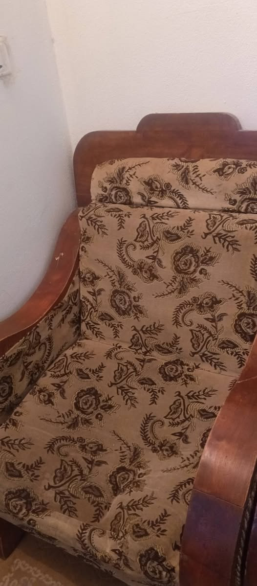 السلام عليكم ورحمه الله وبركاته
تخم كامل للبيع 
مع طبلات السعر 100


**إذا كنت صاحب هذا الإعلان وتريد حذفه لأي سبب، رجاءا أرسل رسالة إلى الدعم الفني**