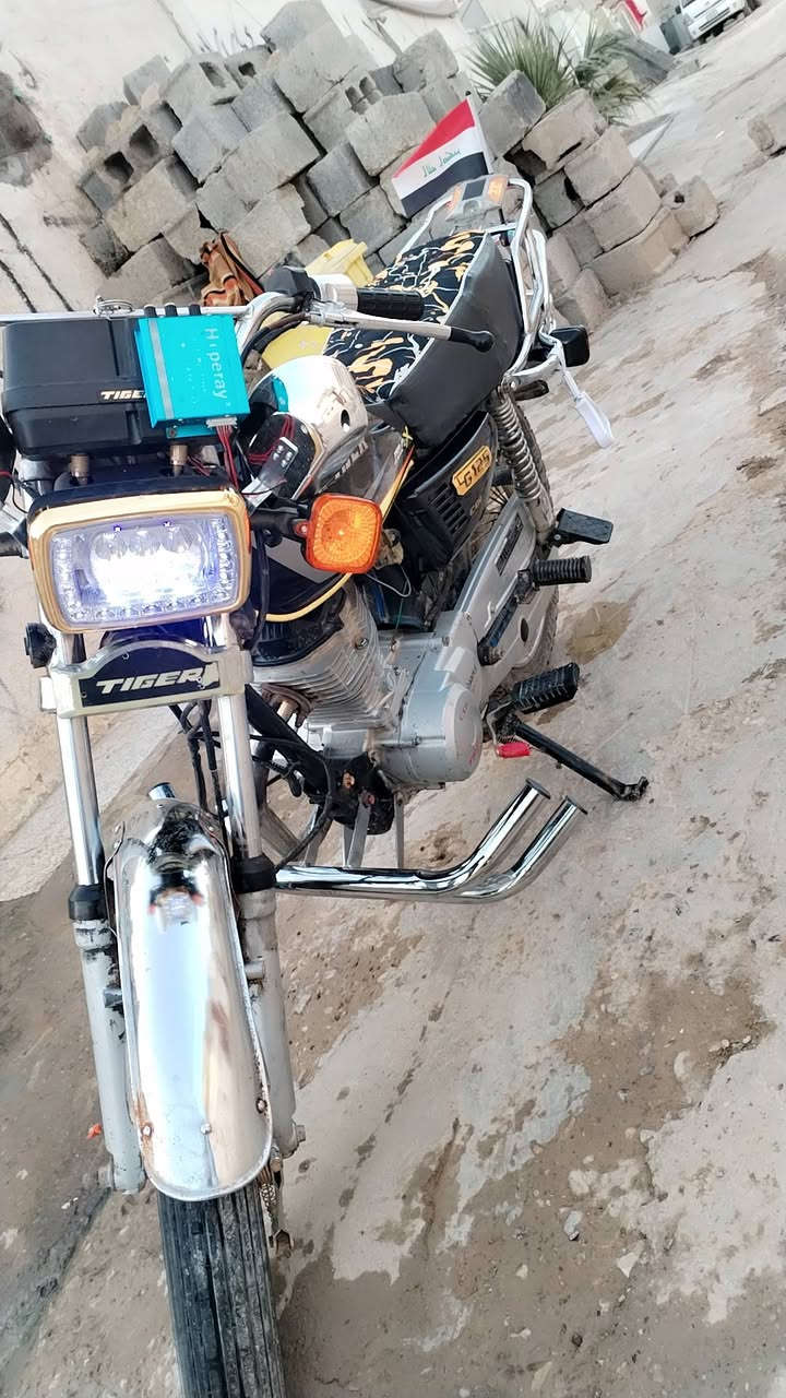 سلام عليكم دراجه تايكر موديل 2021 دراجه كامله مكمله خير من الله لايت بكلايت تخم اشاير كله جديد مكينه لا تنقيص لا تبخير لا نضوح ولا صوت شرط صوته مسمعه دراجه حلوه نكره هندر ماعوزه برقي السعر ( 450 وبيه مجال لطيبين اوراق ) (ضايعه مكفوله من سرقه )
(  ( العنوان ديالئ بعقوبه )
(رقم الهاتف (*********** )❤️‍🔥🦅
