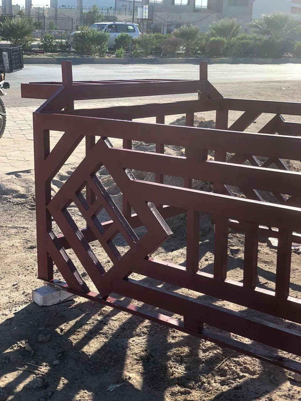 محجر كيه نثيه السعر ورقتين
العنوان ديالى بلدروز ***********
