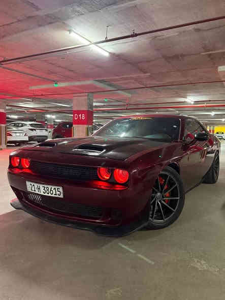 دوج جالنجر RT 
السياره فول مواصفات فتحه والجالنجر ال رتي من نوادر يجي فتحه وهيج لون مميز
موديل 20 ماشيه 40 
لون مميز كرزي🍒🍒 سياره صدر امامي خلفي جديد دهن جديد تبريد ثلج عليهه غرفه جديده كنتاره وجلد يم حسين شماره كير محرك اكسل كهربائيات كلهن كفاله .....
الاضافات الي عله السياره
غرفه جديده جلد وكنتاره يم حسين شماره
لد متغير ع تلفون اوركال
وشومات وتغليف بنيد الجديد ترتر
عليهه بوابات كتم صوت يم علي لوادي وعليهه داون بايب واكس بايب وعليهه وسطيات ،slp برمجه غيث السراي سيفتي عليهه طلقات شي حلو وخفيف صوت السياره رعب عليهه منضومه بانزين كامله جديده فيتبم وبلكات ونوزلات دهن جديد عليهه ويل فيراده اصلي سياره من الاخير مابيهه مصرف ربع دينار 
حادث السياره جاملغات اماميه
وهنا بيهه اثر شخوط جاملغ خلفي وباب 
4 قطع يعني ابيعك حزام حته لا تعبك وتعبني وحنشر السونار وموجود السياره كفاله من قطره معجون القطع لمصبوغه فقط رش 

السعر 170 ورقه وبيهه مجال كلش بسيط 
عنواني بغداد البياع الرساله الاولى
رقمي ***********
