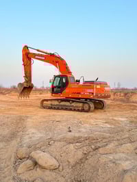 DX300LCA • مستورد كوريا • حفارة