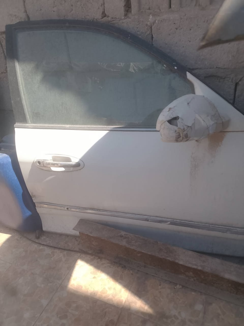 سلام عليكم بيبان مال ابتمه ثلث بيبان البيض كاملات 150 اربع بيبان لون ذهبي كاملات هنه وبطاينهن 200 وبنيد مال سوناته ب50 وجوملغات مال سوناته زوج ب70 مكاني بكربلاء *********** رقم الواتساب ***********
