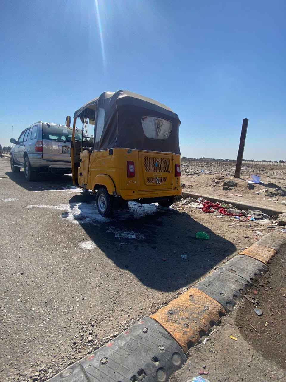 سلام عليكم ورحمه الله وبركاته تكتك للبيع موديل 2021 تكتك كامله تخم تاير صدر مكينه  خير من الله بيها اكسن بدايه ونه ومكينه مفتوحه مكينه خير من الله ناعمه تكتك مصبوغه للجماليه توحيد لون جانت لونين اوراق مو رقم تكتك كامله كبل للشارع السعر 7/500 وبيها مجال لطيبين العنوان بغداد الأمين الثانيه الرقم ***********
