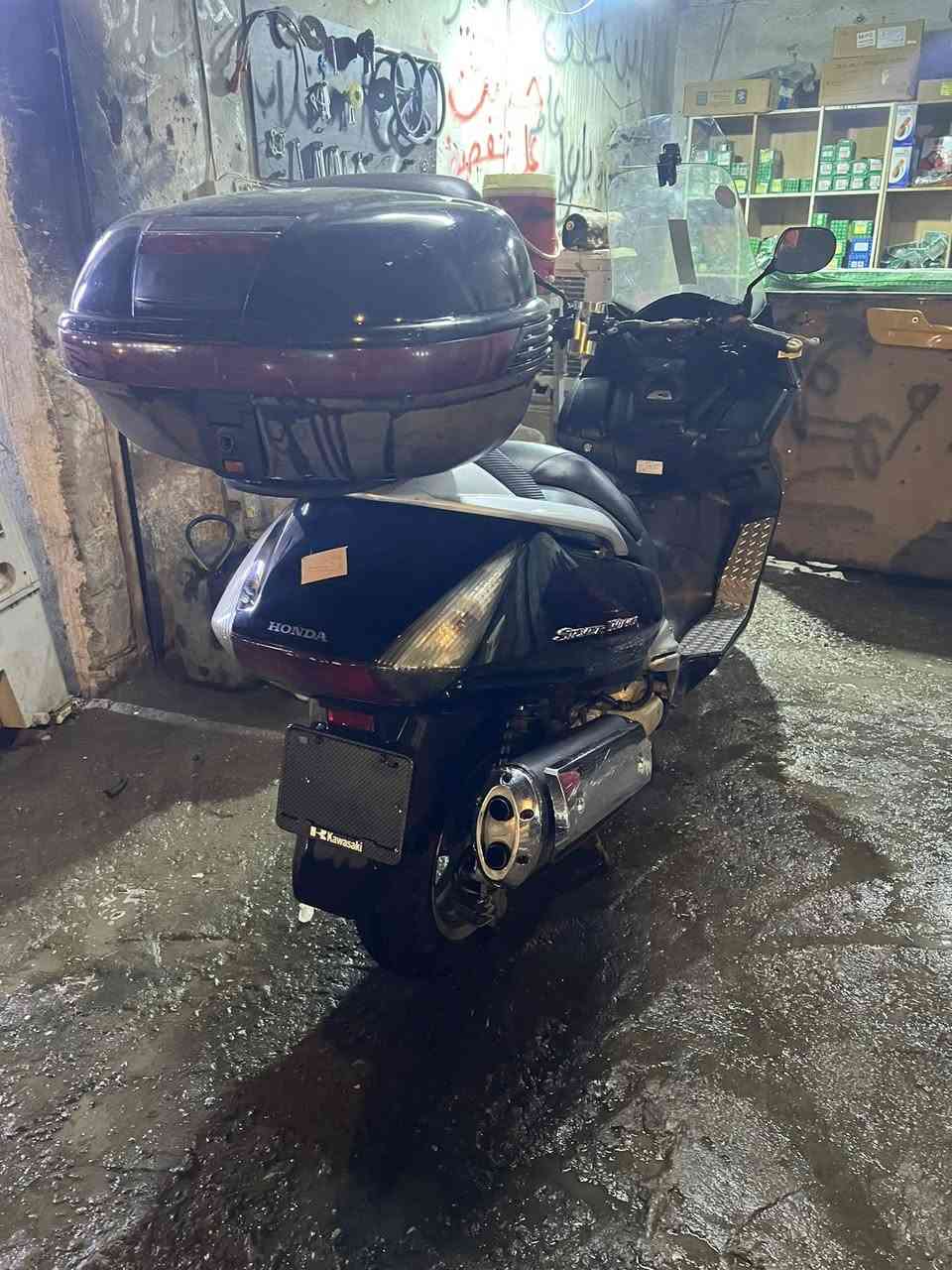 سلام عليكم درجه سلفر ونج دراجه مكفول عامه مكينه 400  العنوان الحبيبه جكمجات نفخ دراجه خير من الله 
السعر 17 وبيها مجال ***********
