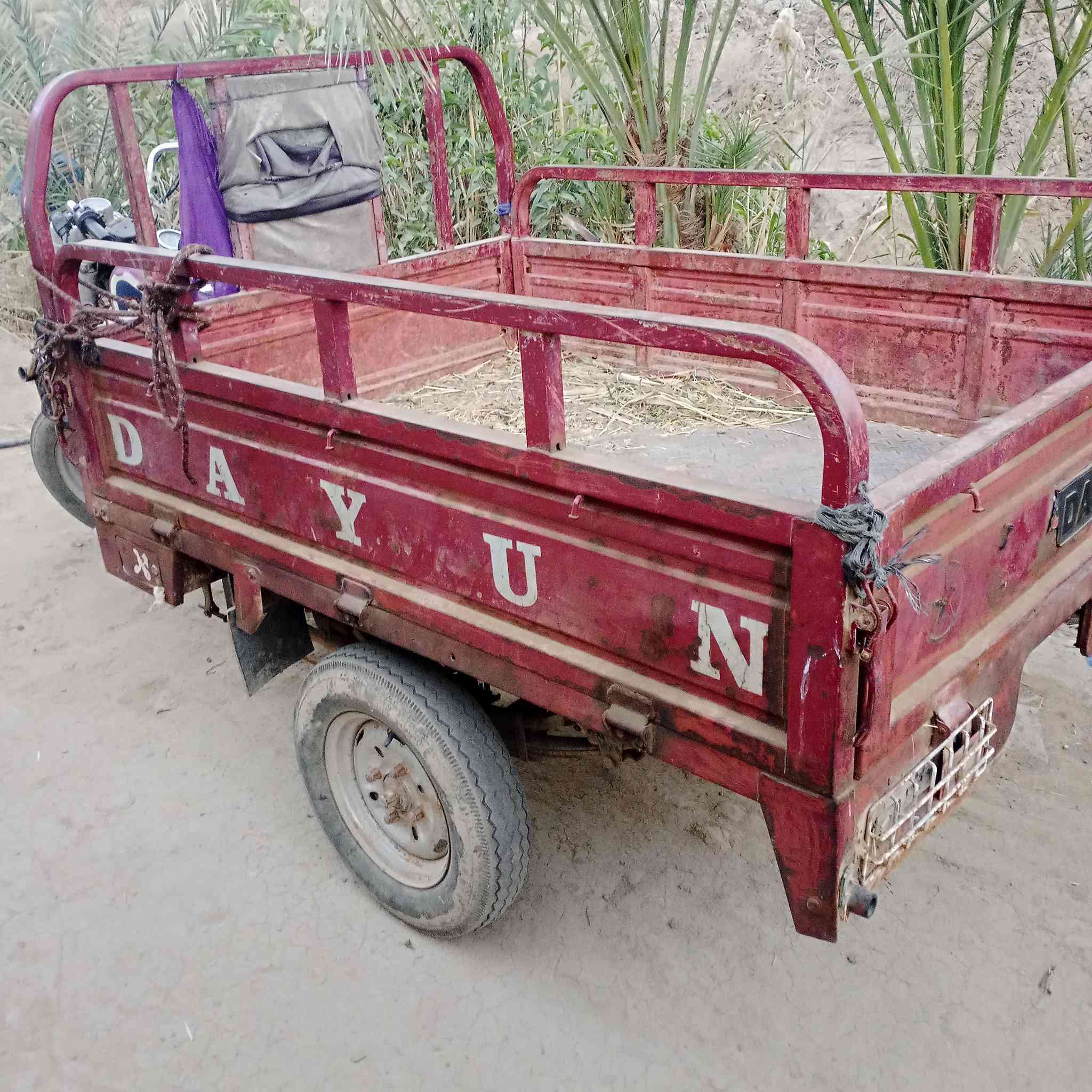 سلام عليكم ستوته موديل 19وراق السعر مليون 250وبي مجال المكان الناصريه على طريق الفهؤد قرب مقام الخضر ***********
