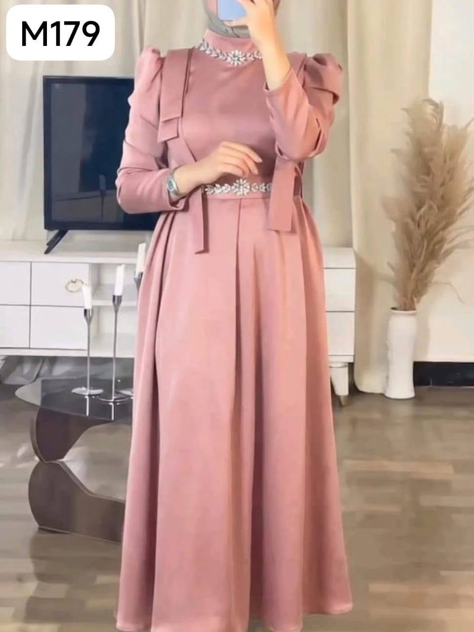 عم تدوري على إطلالة ملفتة وفخمة ❗
هالفستان الشلل طلبك 🥳😍
فستان للمناسبات الرايقة 💕
5
قماش سوبر باربي مستورد 💯 😍
مقاس فري سايز 🫰🏻
ألوان الصور 😍🥹
ال

M179
شام شحن وتوصيل 💕


**إذا كنت صاحب هذا الإعلان وتريد حذفه لأي سبب، رجاءا أرسل رسالة إلى الدعم الفني**