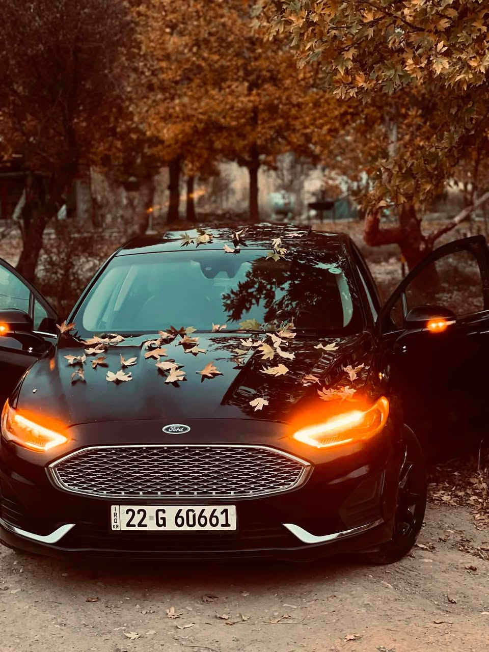 سلام عليكم شباب 
فورد فيوجن
موديل20 فئةsel plus 
سيارة فول بس اكيد مو مثل التيتانيوم 
محرك 1.5تيربو
فتحة
كشنات جلد
كشنات تدفئة
تبريد قطعتين
3شاشات
مع كار بلي و اندرويد اوتو
رادرار خلفي 
كاميرا خلفي امامي 
نقط عمياء 
حساس امامي مانع تصادم 
داتا شو
كشنات كهرباء مع خزن ميموري
تشغيل عن بعد
جام اوتو 
رمز بالباب 
جامات ينزلن ويصعدن من البصمة
قيادة ذاتية
لايت زينون مع اوتو
لد نهاري
سماعات11سماعة سوني
اوتو ستارت ستوب
الكير يحتوي على L 
مع نظام السبورتs 
تحكم ستيرن 
الحادث جاملغ امامي مصلح بارد و البنيد مصلح الحافة مالتة ومصبوغة بدون لا دواخل ولا ايي شي تفحص و تشوف و بيها ملاحظات بسيطة جداً هنا بغداد بيها طختين فقط 

سيارة رقم اربيل مميز
مكانها بغداد 
*********** واتس اب
*********** اتصال هاتف 
السعر: 135. ورقة وبيها مجال الشراي يجي يشوفها و يدلل ما اوكف ويا ابد
