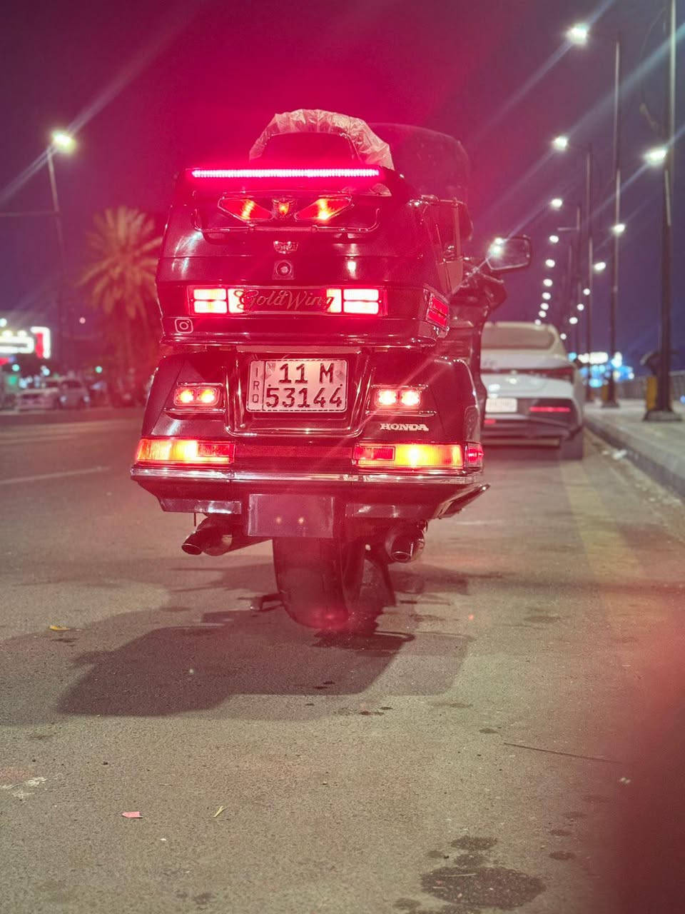 السلام عليكم شباب كولدن البيع 1500 كفاله عامه من كلشي كلج ما مفتوح مديل 1989 رقم اوسنويه تحويل مباشر السعر 36 وبيه مجال حك الجيه واني خادم رقمي ***********
