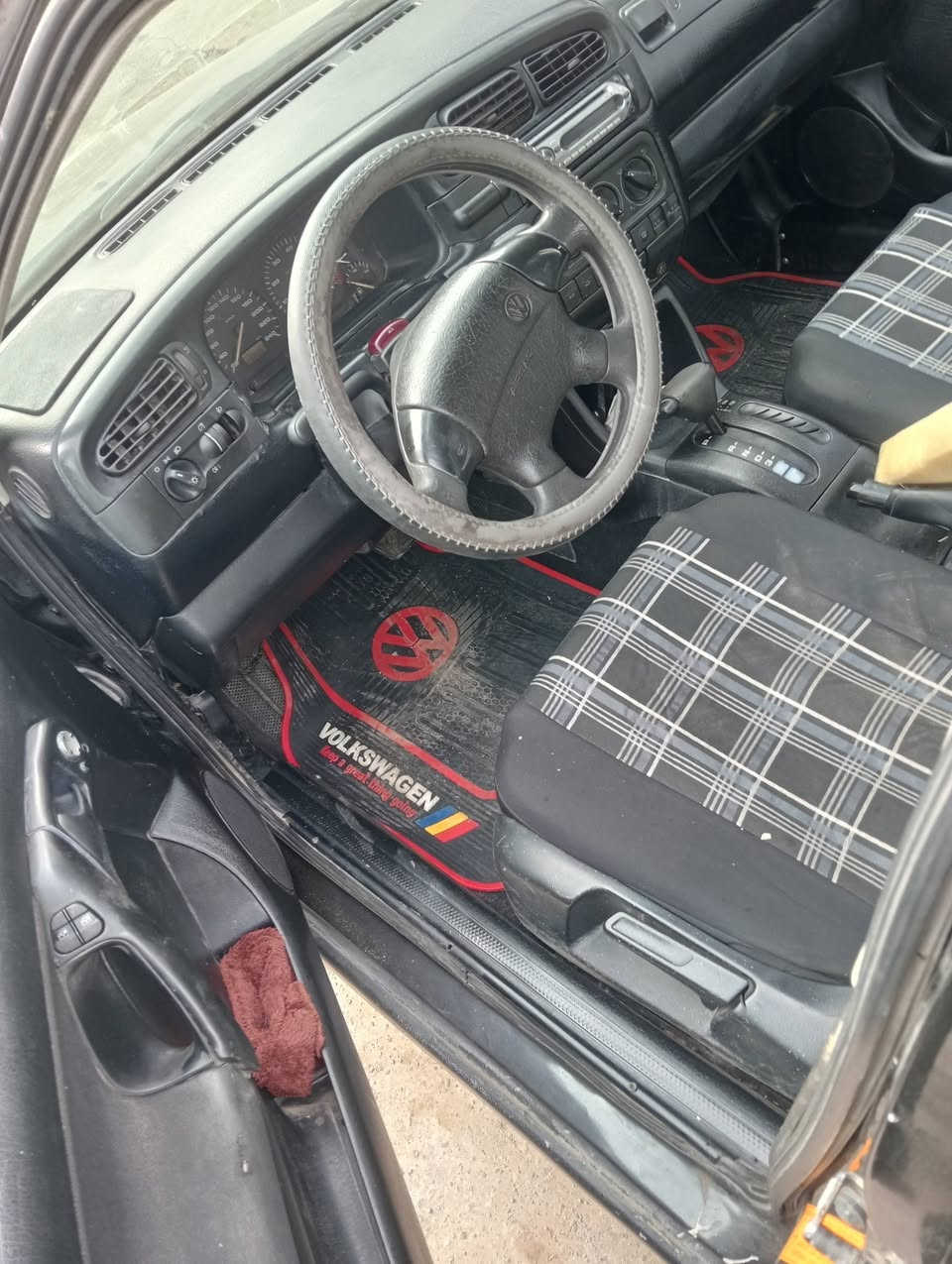 سلام عليكم
فنتو 95 جاهزه من كلشي  43 بيه مجال 
***********
