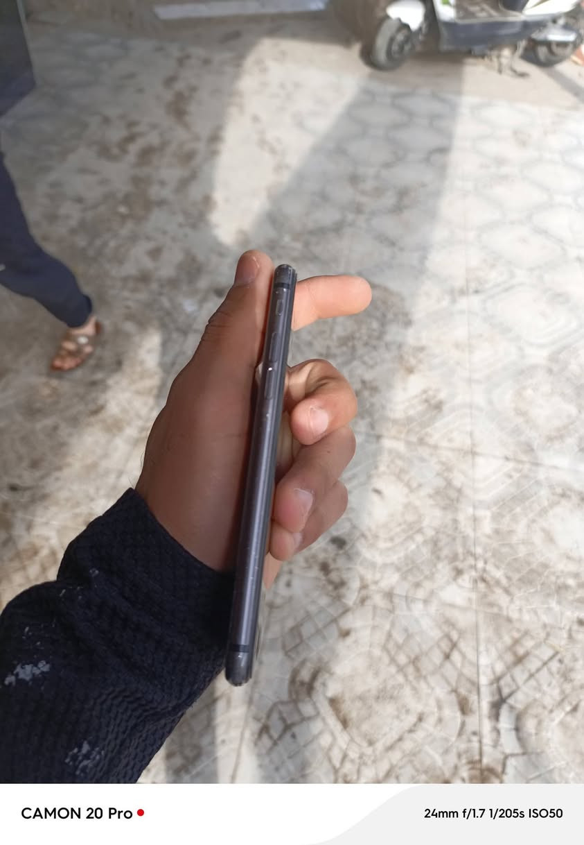 ايفون 8 عادي ذاكرة 64 بطاريه 77 مبدل شاشه فقط جهاز اخو الجديد بدون ملحقات السعر 70 وبي مجال


**إذا كنت صاحب هذا الإعلان وتريد حذفه لأي سبب، رجاءا أرسل رسالة إلى الدعم الفني**