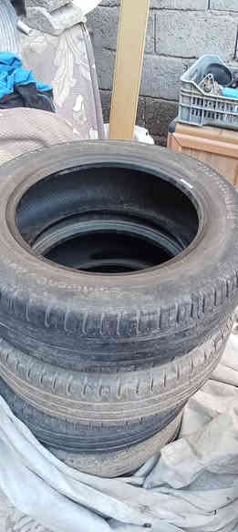 السلام عليكم شباب درايم ثنين بل كارتونه ثنينهن 40الف راديتر مال لوكان نضيفه على الفحص 20الف تايرات 3نفس النقشه خوات 30الف مكاني بغداد الشعب ***********
