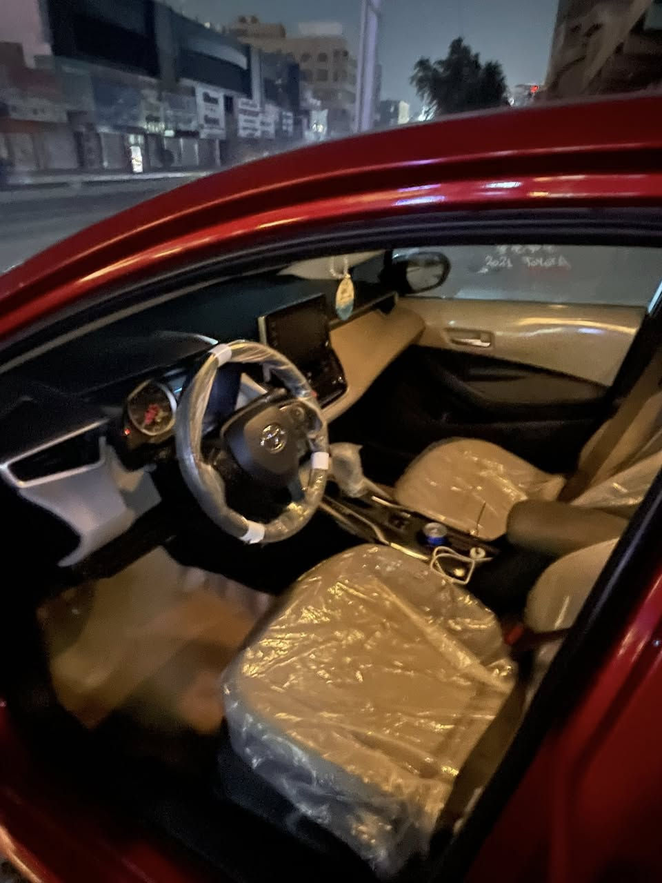 سلام عليكم سياره البيع كولاه موديل ٢٠٢٠ سياره جهازه وخير من الله 
وارد الأمريكي 
موصفات 
حادثه جاملغ 
وبنيد 
فول 
تحكمات ستيرن 
شاشه + كأمره 
محرك ٢٠٠ دوش 
شاشه كبيره
منضومه زنون 
مكاني بغداد 
سعر ١٣٠ وبيه مجال 
*********** 
ما متوجد خاص🦅
